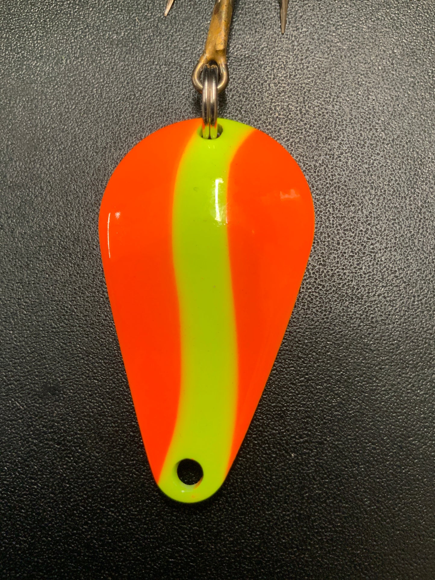 Dons Tackle Casting Spoon 1/2 oz Orange Yellow Stripe Yellow Back