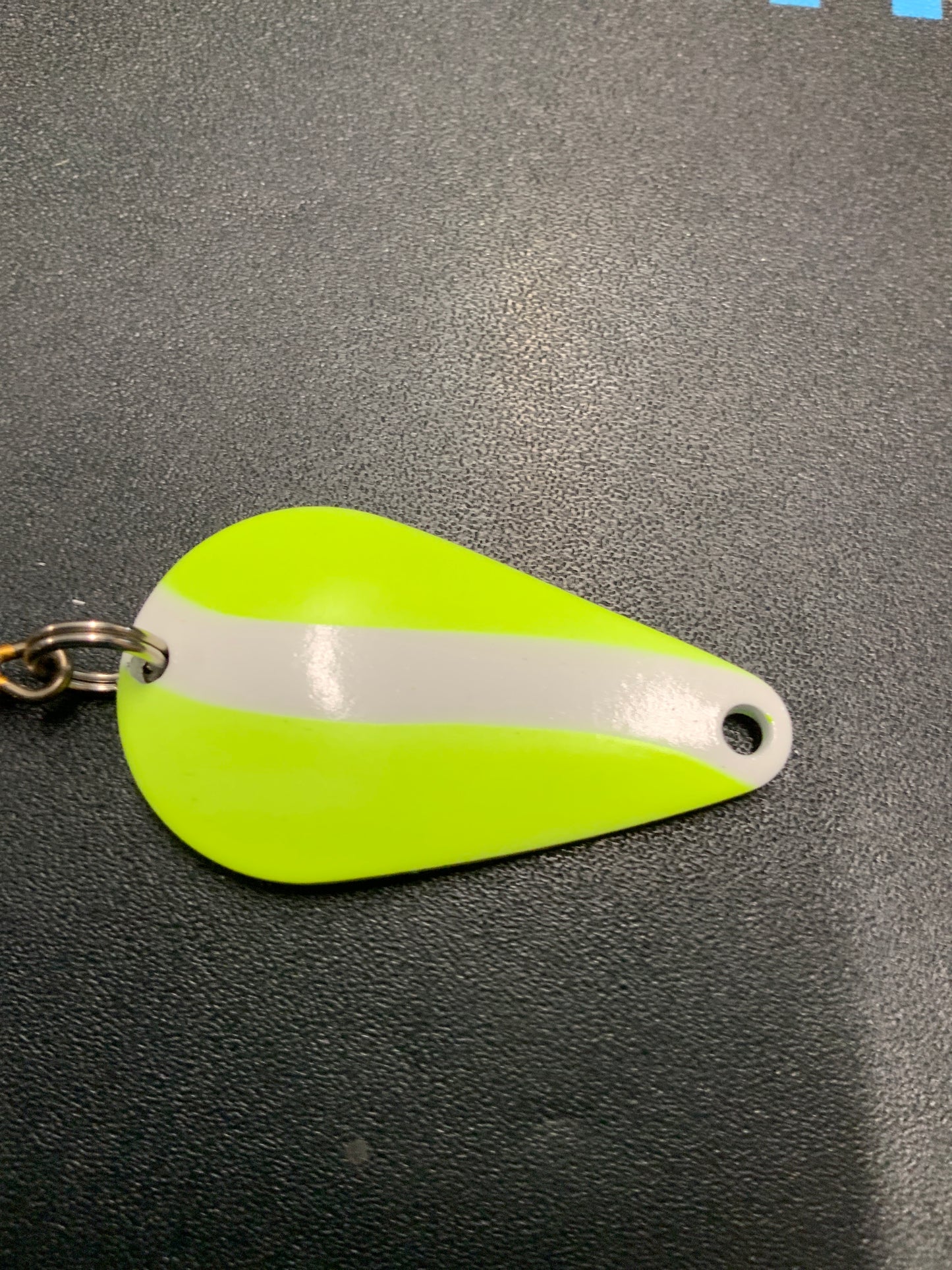 Dons Tackle Casting Spoon 1/2 oz Yellow White Stripe White Back
