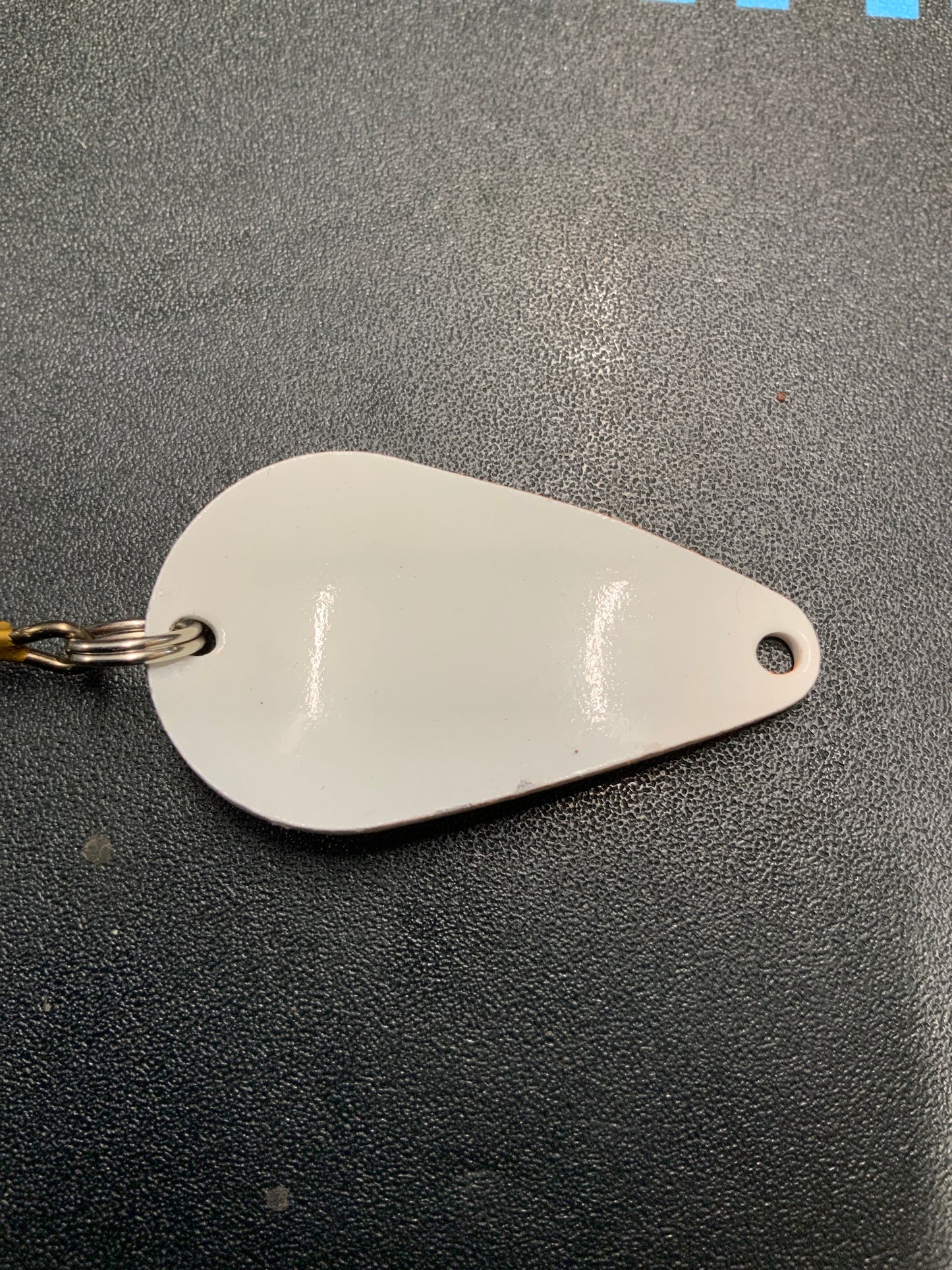Dons Tackle Casting Spoon 1/2 oz Oranged White Stripe White Back