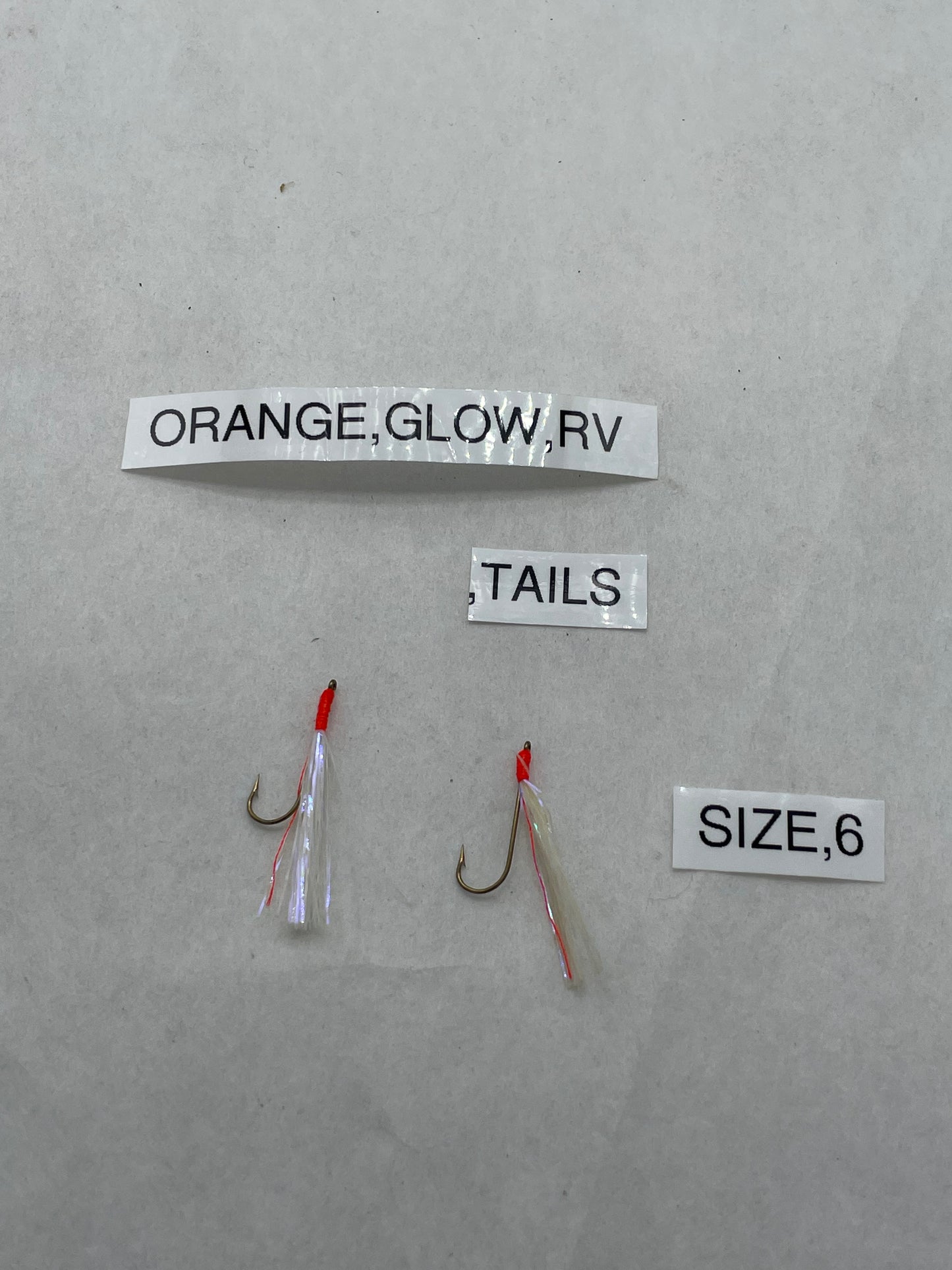 TTC FLY- 2pk ORANGE,GLOW,RV,TAILS sz6